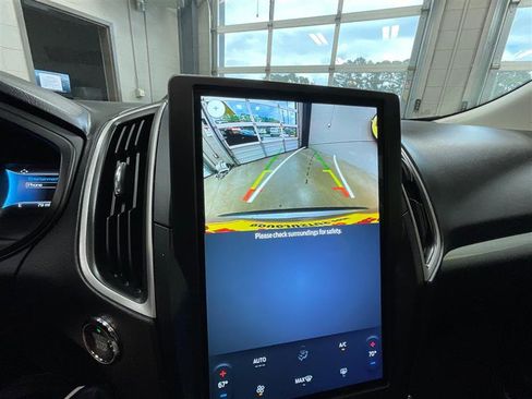 Used 2022 Ford Edge SE AWD/4WD image 19