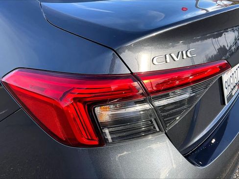 Used 2023 Honda Civic LX image 28