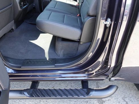Used 2022 Chevrolet Silverado 1500 LT Trail Boss w/ LT Trail Boss Premium Package AWD/4WD image 29