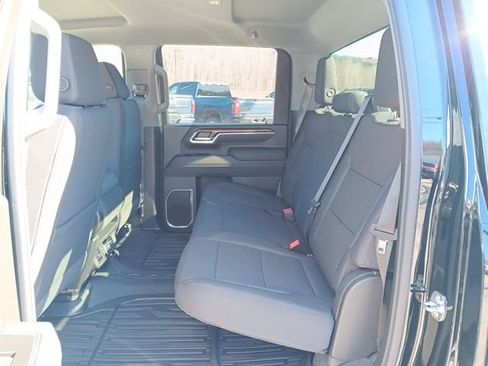 New 2026 GMC Sierra 3500 SLE w/ SLE Value Package AWD/4WD image 7