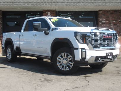 Used 2025 GMC Sierra 2500 Denali w/ LPO, GMC Protection Package