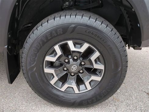 Used 2020 Toyota Tacoma TRD Off-Road w/ TRD Premium Off Road Package image 11