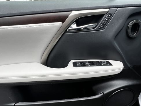 Certified 2022 Lexus RX 350 FWD w/ Premium Package image 13