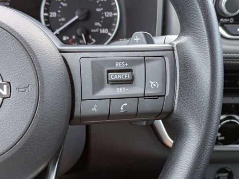 Used 2024 Nissan Rogue S FWD image 24