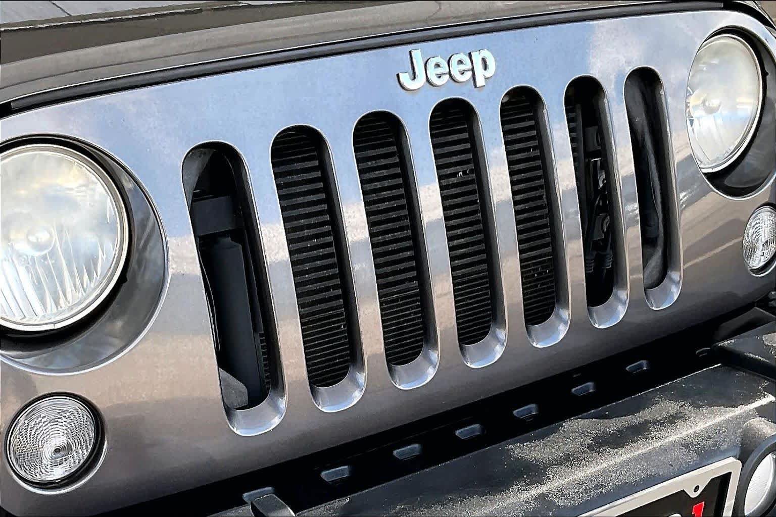 Used 2014 Jeep Wrangler Sport AWD/4WD image 30