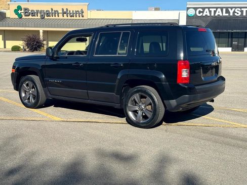 Used 2015 Jeep Patriot High Altitude FWD image 3