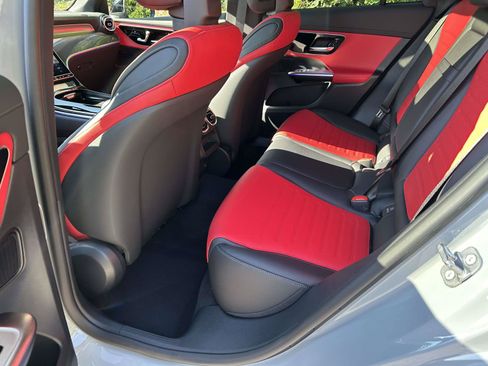 New 2027 Mercedes-Benz GLC 300 4MATIC image 36