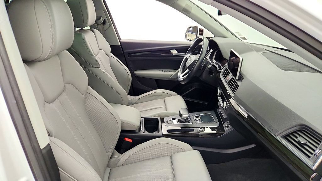 Used 2018 Audi Q5 2.0T Premium Plus AWD/4WD image 25