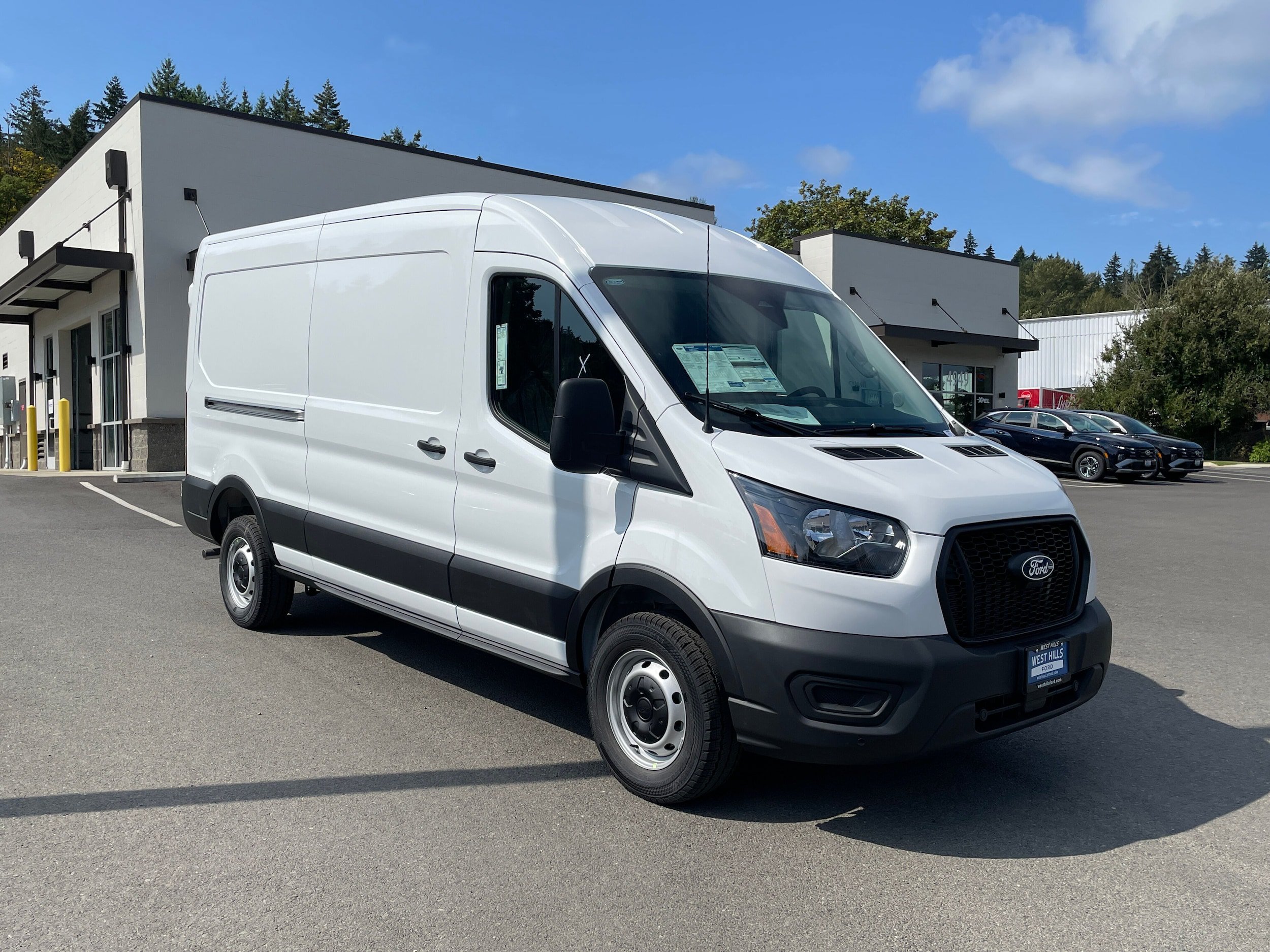 New 2026 Ford Transit 250 148 Medium Roof RWD image 14