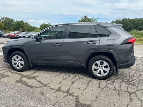 Used 2024 Toyota RAV4 LE FWD image 8