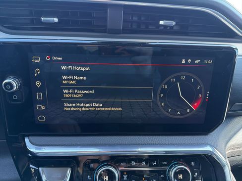 Used 2024 GMC Sierra 1500 Denali w/ Denali Reserve Package AWD/4WD image 58