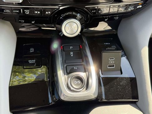 Used 2025 Acura MDX w/ Technology Package image 23