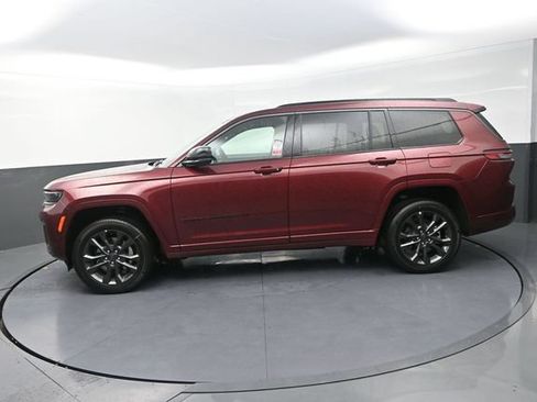 New 2026 Jeep Grand Cherokee L Limited AWD/4WD image 6