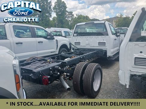 New 2024 Ford F550 2WD Regular Cab Super Duty image 3