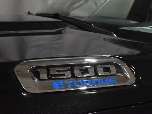 New 2026 RAM 1500 Big Horn AWD/4WD image 32