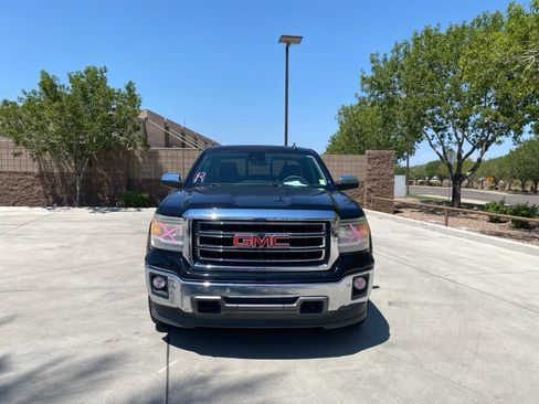 Used 2015 GMC Sierra 1500 SLT w/ SLT Crew Cab Value Package AWD/4WD image 2