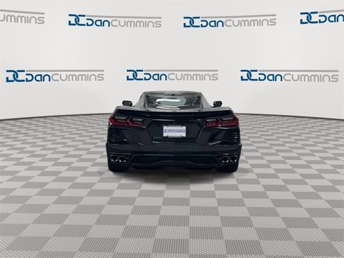 Used 2025 Chevrolet Corvette Stingray Coupe w/ 1LT image 7