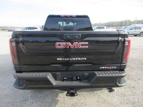 New 2026 GMC Sierra 2500 AT4X AWD/4WD image 5