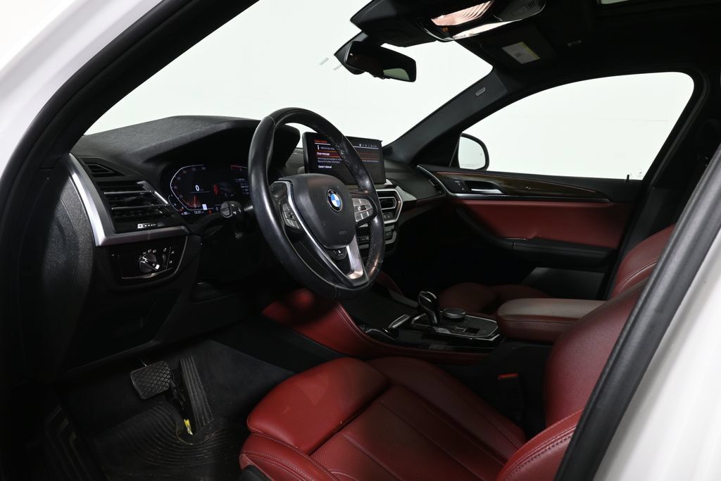 Used 2022 BMW X4 xDrive30i w/ Premium Package 2 AWD/4WD image 4