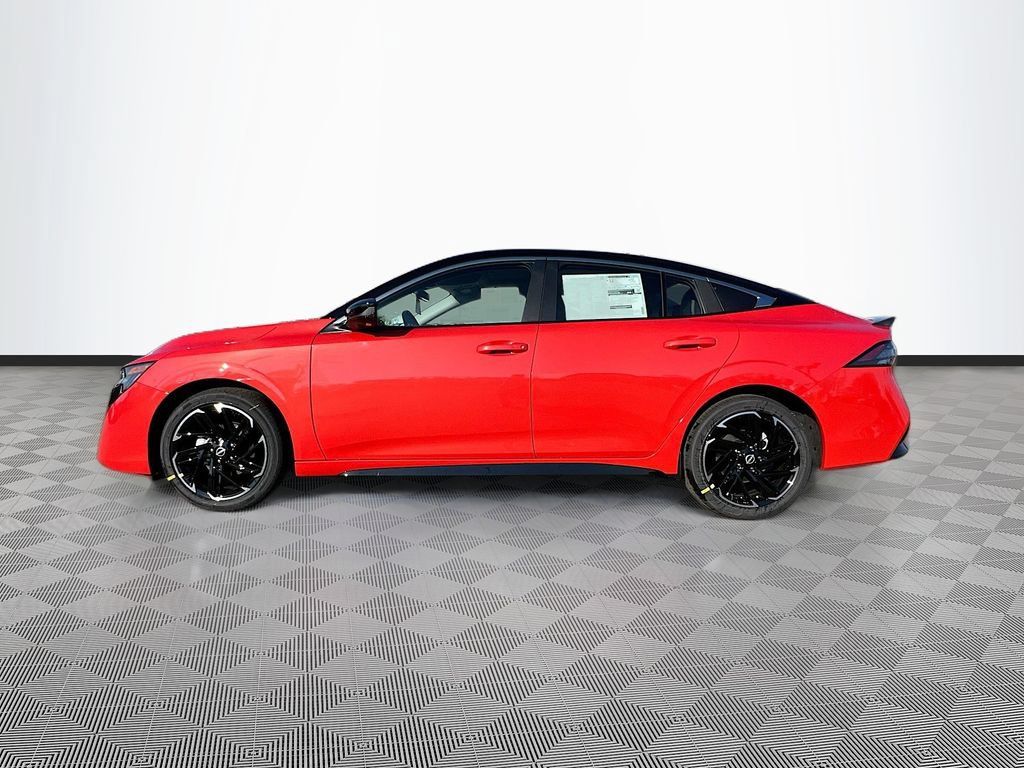 Used 2026 Nissan Sentra SR w/ SR Premium Package FWD image 4
