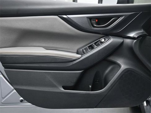 Used 2021 Subaru Crosstrek 2.5i Sport w/ Moonroof Package image 22