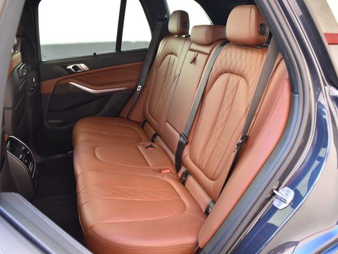Used 2022 BMW X5 sDrive40i w/ M Sport Package RWD image 15