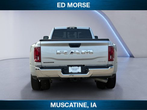 Used 2026 RAM 3500 Big Horn AWD/4WD image 4