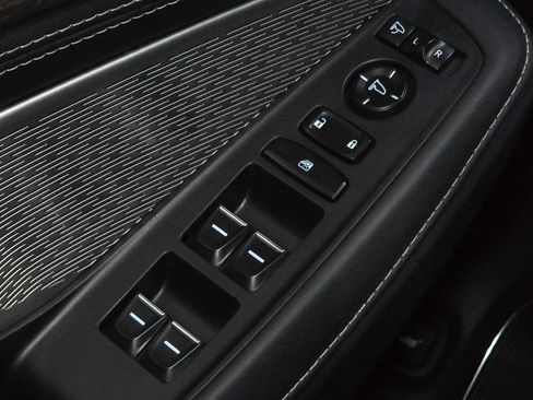 Certified 2023 Acura MDX SH-AWD w/ Advance Package image 18