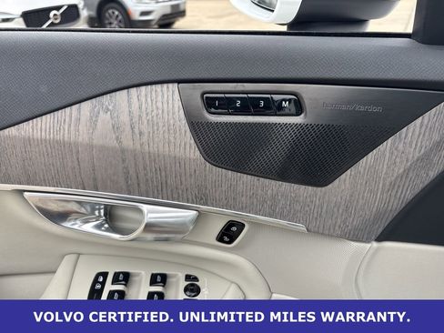 Certified 2024 Volvo XC90 B6 Plus w/ Protection Package Premier image 14