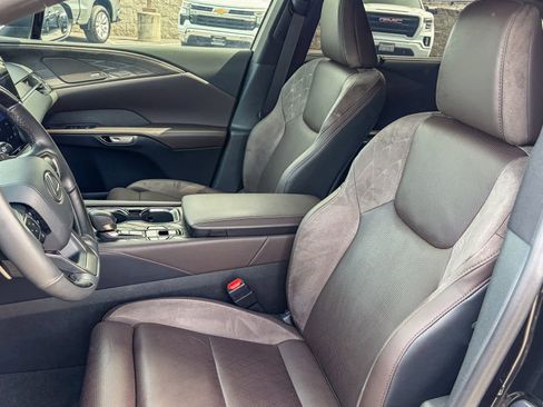 Certified 2024 Lexus RX 350 w/ Convenience Package image 16