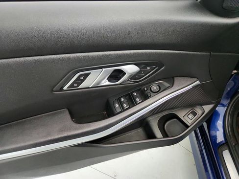 Used 2020 BMW 330i Sedan w/ Premium Package RWD image 22