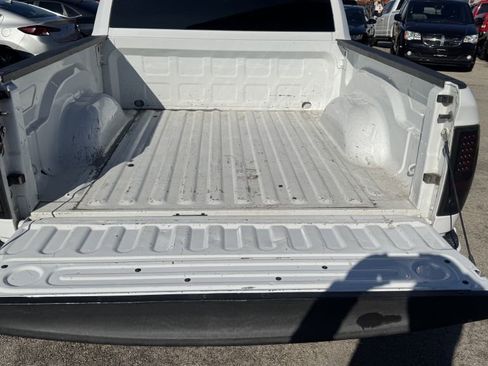 Used 2016 RAM 1500 Express image 12