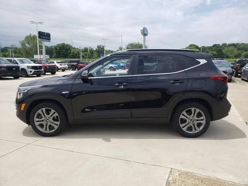 Used 2021 Kia Seltos S AWD/4WD image 8