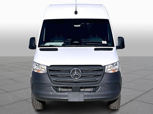 New 2025 Mercedes-Benz Sprinter 2500 image 3
