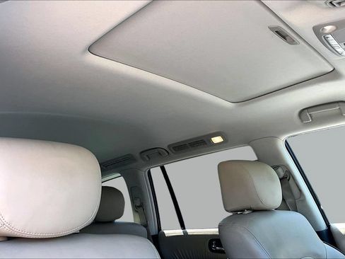Used 2020 Nissan Armada Platinum w/ Captain's Chairs Package AWD/4WD image 28