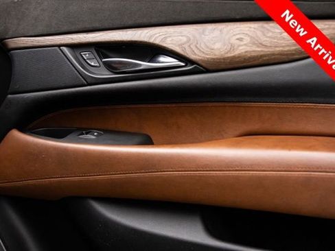Used 2019 Cadillac Escalade Luxury image 31