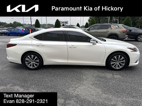 Used 2020 Lexus ES 350 w/ Premium Package FWD image 8