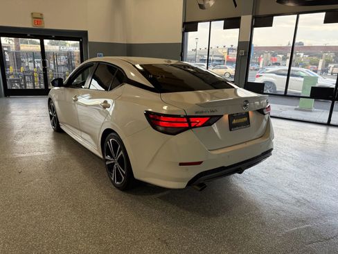 Used 2020 Nissan Sentra SR w/ Trunk Package image 5