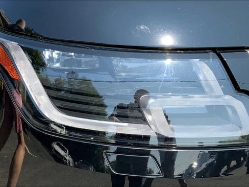 Used 2019 Land Rover Range Rover Supercharged image 24