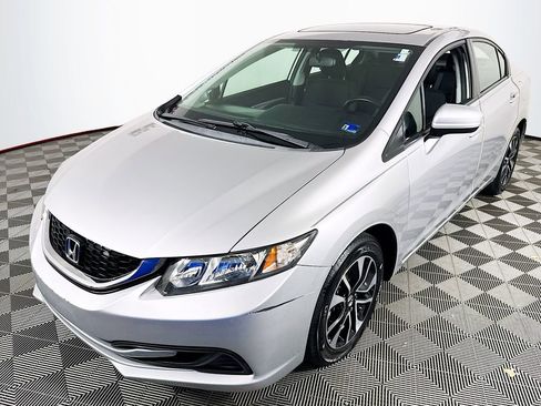 Used 2015 Honda Civic EX image 3