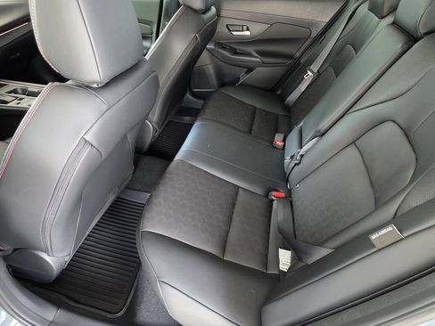 New 2026 Nissan Sentra SR FWD image 10