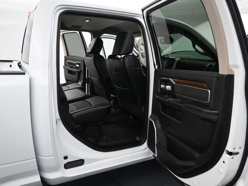 Used 2024 RAM 2500 Laramie image 11