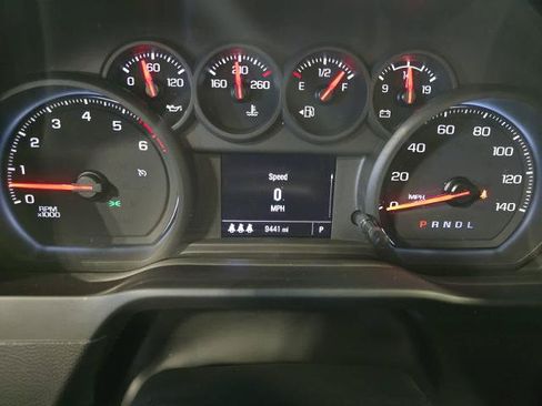 Used 2024 Chevrolet Silverado 2500 Custom w/ Custom Value Package AWD/4WD image 4