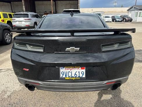 Used 2018 Chevrolet Camaro LT w/ RS Package RWD image 6