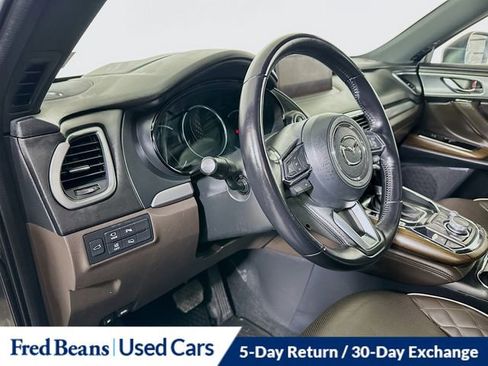 Used 2022 MAZDA CX-9 Signature image 10