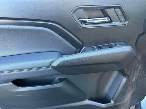 Certified 2024 Chevrolet Colorado LT w/ LT Convenience Package III image 21