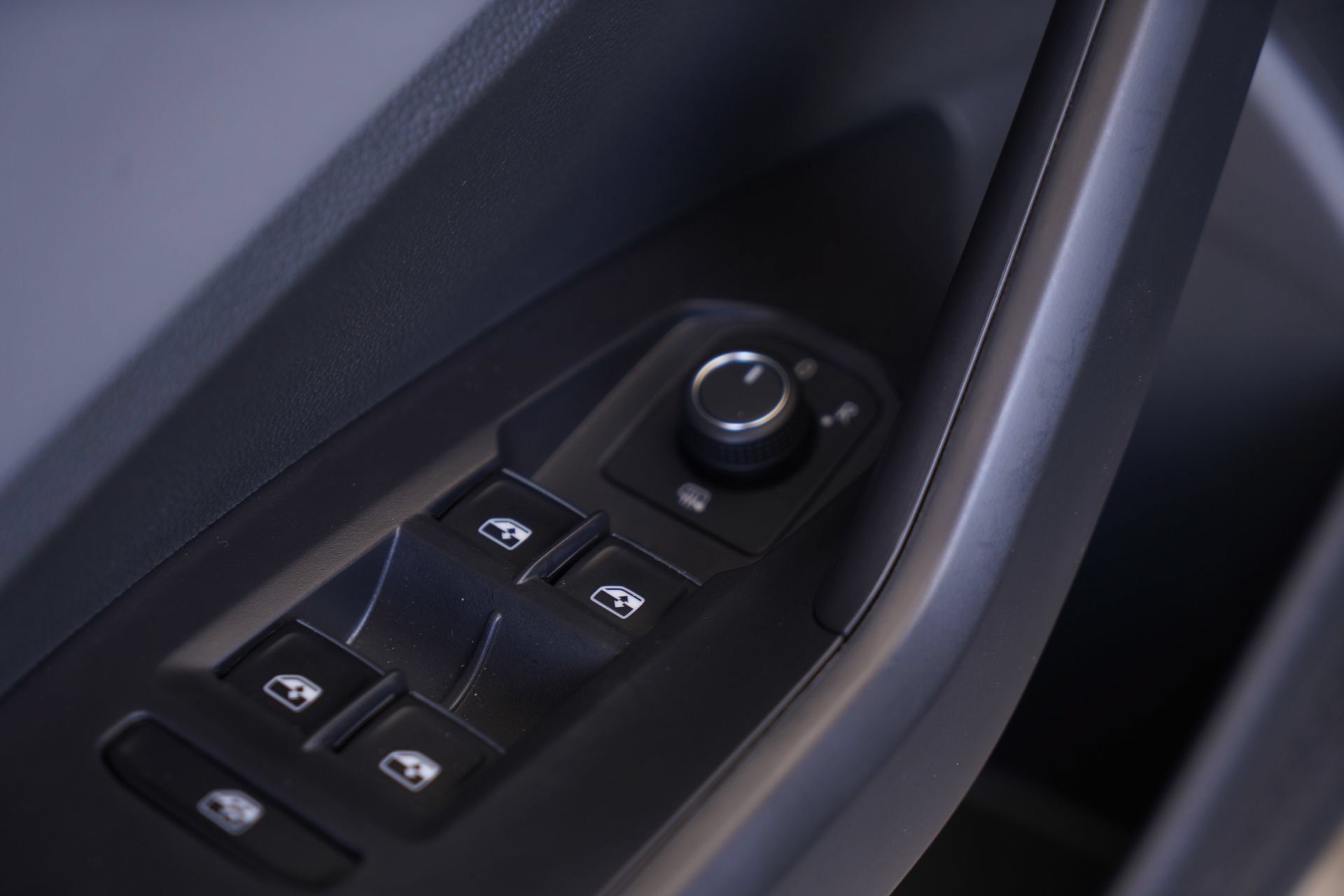 Certified 2026 Volkswagen Jetta SE FWD image 21