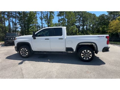 Certified 2023 Chevrolet Silverado 2500 Custom AWD/4WD image 6