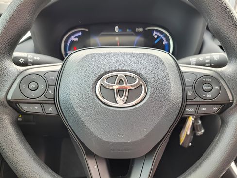 Certified 2024 Toyota RAV4 LE image 25