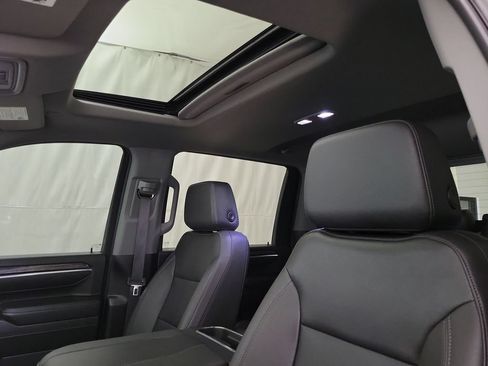 Certified 2024 Chevrolet Silverado 2500 LTZ w/ LTZ Plus Package AWD/4WD image 11